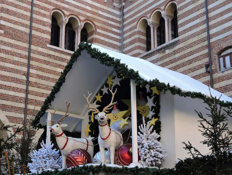 christmas traditions in italy